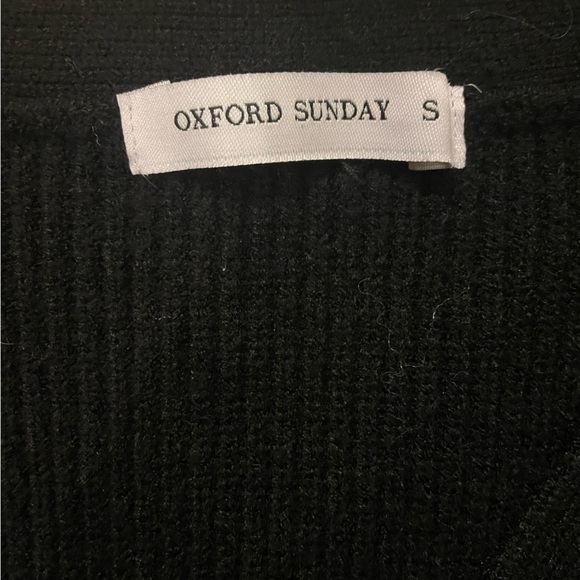 Black Oxford Sunday cut out sleeve sweater - Picture 2 of 4